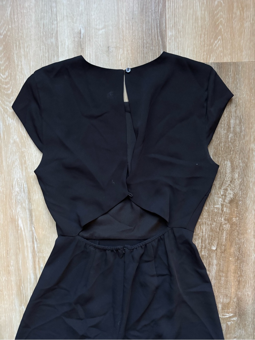Babaton Hamptons Dress - Picture 6 of 6